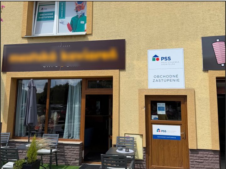 Bytča, Námestie SR 18