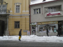 Trenčín, Mierové nám. 44